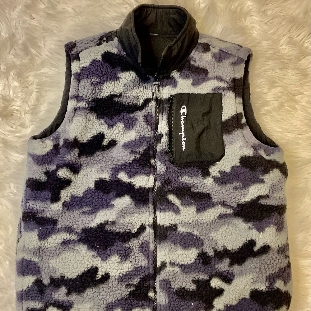 Champion reversable vest